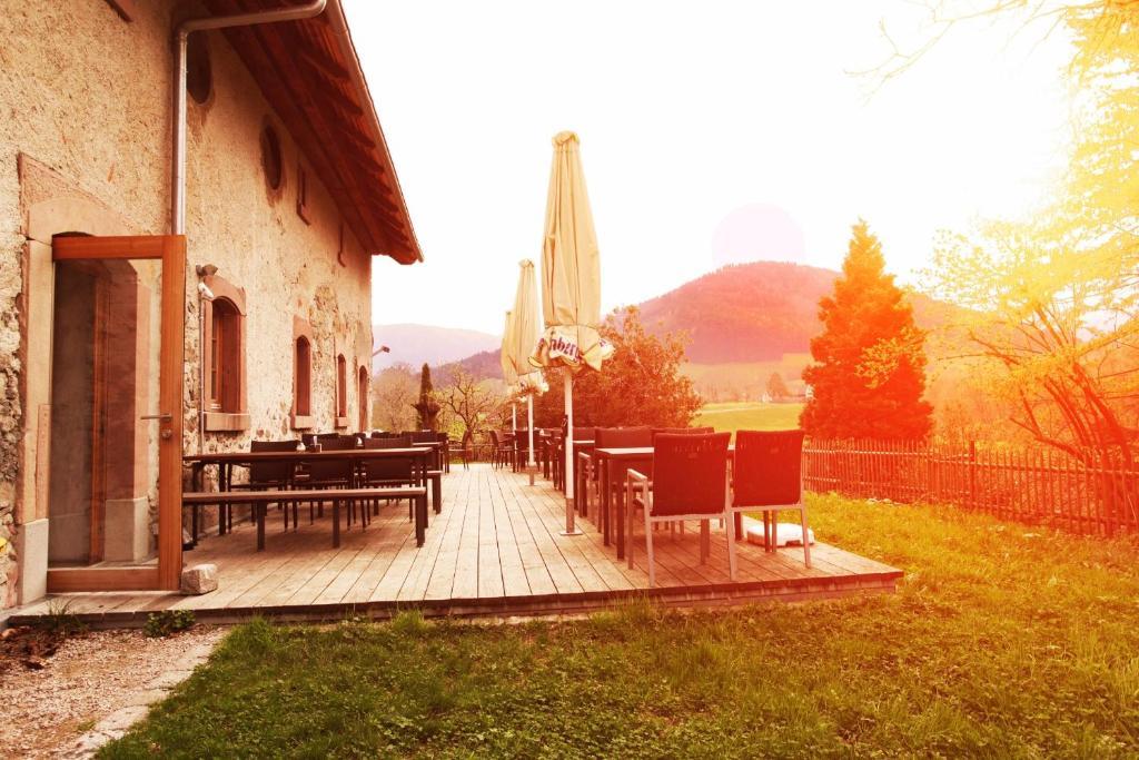 Hotel Rainhof Scheune & Naturpark Restaurant เคียร์ชซาร์เทิน ภายนอก รูปภาพ