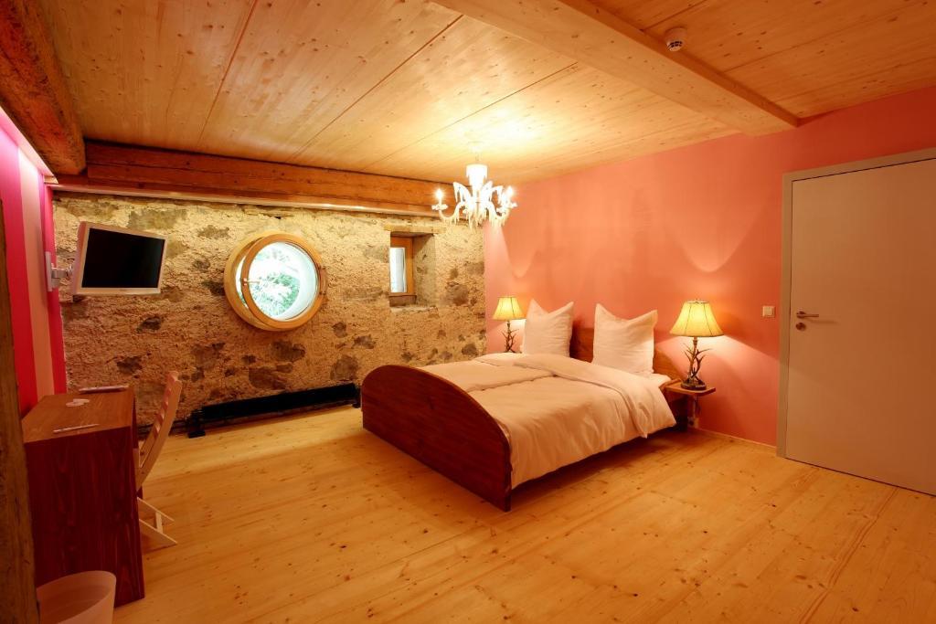 Hotel Rainhof Scheune & Naturpark Restaurant เคียร์ชซาร์เทิน ห้อง รูปภาพ